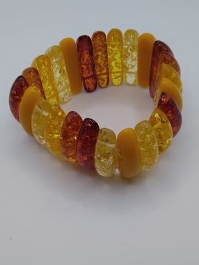 Faux Amber Stretch Bracelet Sz 7